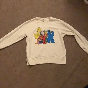 KAWS x Sesame Street x Uniqlo men’s medium sweater